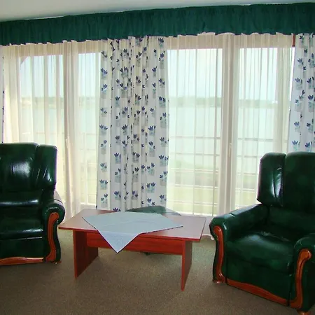 Juventus 3* فيلينس